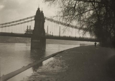 Emil Otto Hoppé Hammersmith Bridge, London