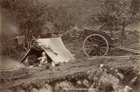 G. W. Wilson Gypsy Camp in the Highlands