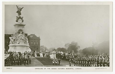 Unveiling of the Queen Victoria Memorial, London.