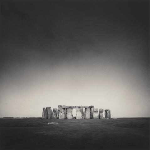 Michael Kenna Stonehenge, Wiltshire, England #19/45