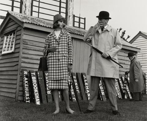 Lewis Morley Jean Shrimpton and Chris Powell, Racecourse Fashion for 'Go!'