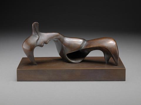Henry Moore Pointed Figure
