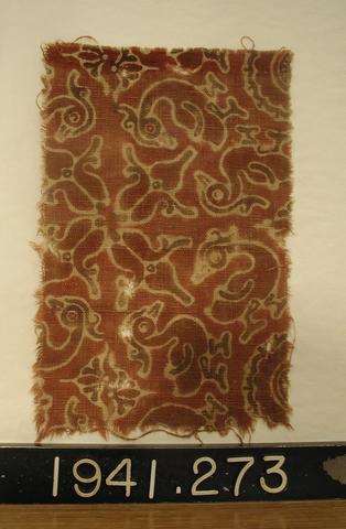 Unknown, Textile Fragment with Hamsa, 14th century