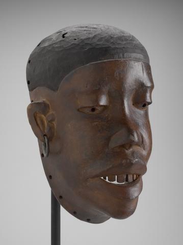 Mask, early to mid-20th century