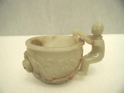 Unknown, Cup with Boys, late 19th–early 20th century