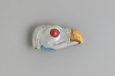 Unknown, Inlay in the Shape of the Head of a Vulture, 1400–1300 B.C.