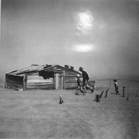 Arthur Rothstein, Fleeing a Dust Storm, Cimarron County, OK, 1936