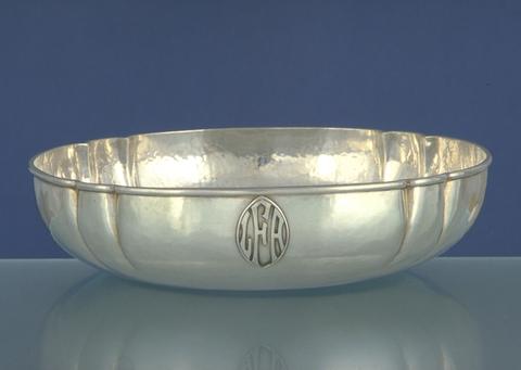 Falick Novick, Fluted bowl, 1920–35