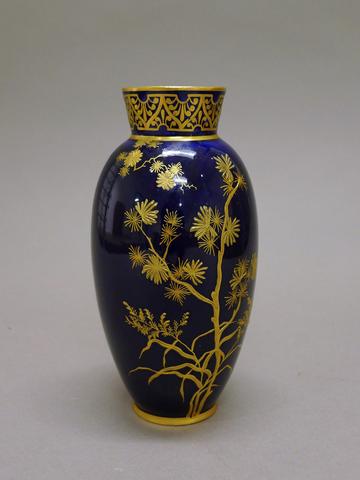 Royal Crown Derby Porcelain Company, Vase, 1890