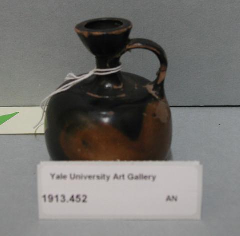 Unknown, Black-glazed aryballos, 5th–4th century B.C.