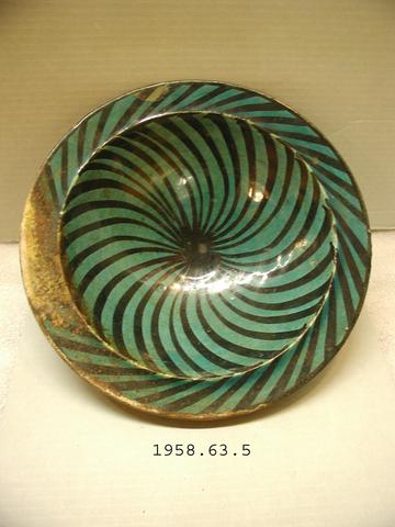 Unknown, Bowl with a Spiral Pattern, late 12th–early 13th Century