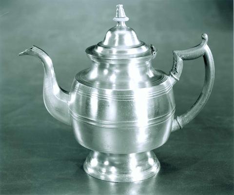Ashbil Griswold, Teapot, 1807–30