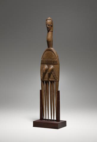 Comb with Female Figure, late 19th–early 20th century