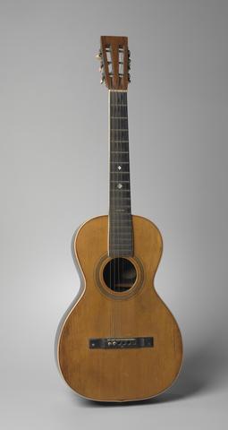 George Washburn, Guitar with Felt Cover, 1875–1900