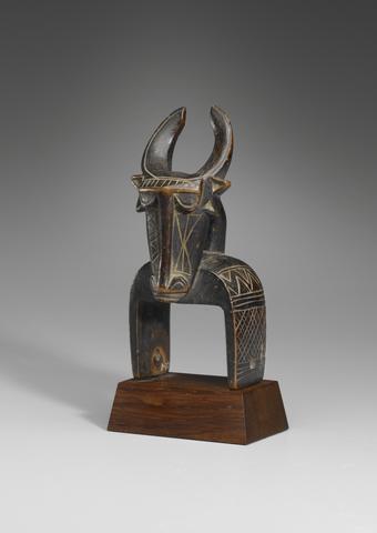 Weaving Loom Pulley Surmounted by a Bush-Cow Mask, late 19th–early 20th century