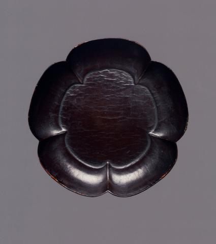 Unknown, Five-Lobed Dish, 11th century