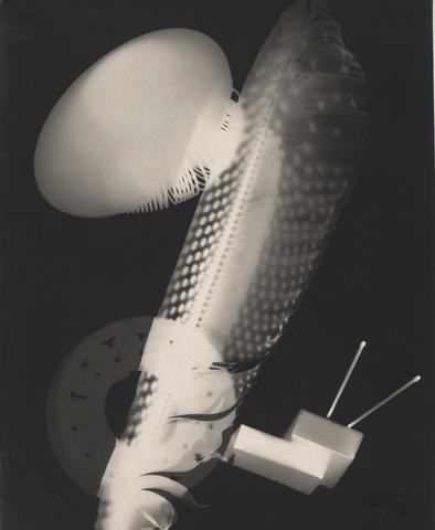 Man Ray (Emmanuel Radnitzky), Feather and Matchboxes, 1923