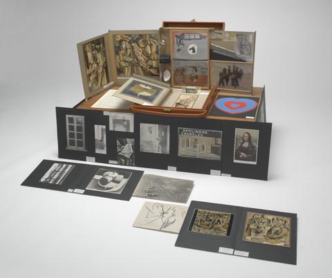 Marcel Duchamp, Boîte-en-valise (Box in a Valise), 1948