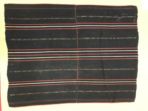 Woman's Blanket (Hnem Rang), early 20th century