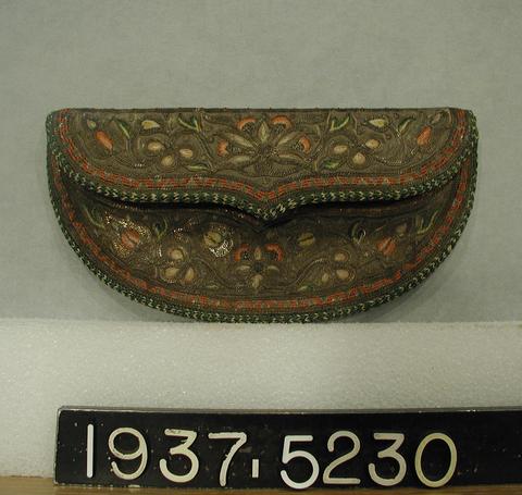 Unknown, Purse with Floral Embroidery, 18th–19th century