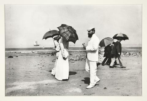 Jacques-Henri Lartigue, The Beach at Villerville, 1906