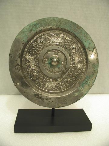 Unknown, Mirror with Animals Symbolizing the Four Cardinal Directions, 2nd–1st century B.C.E.