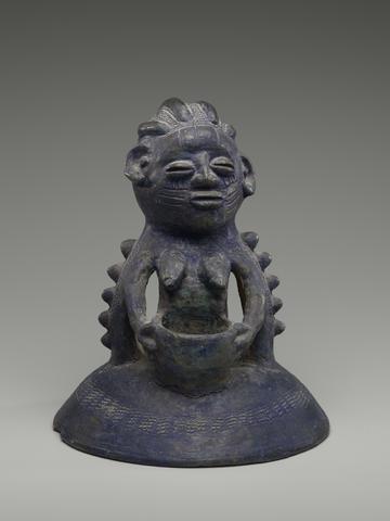 Àbátàn Ọdẹ́fúnkẹ́ Àyìnkẹ́ Ìjà, Lid to a Vessel for Stones of the River God Erinle (Omori Awo Ota Erinle), 1965