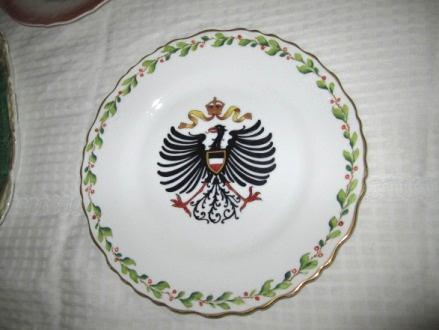 Unknown , 19th-20th century, Plate with heraldic Prussian eagle with crown and laurel border