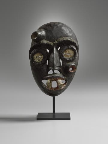 Mask Representing a Diseased Face, early to mid-20th century