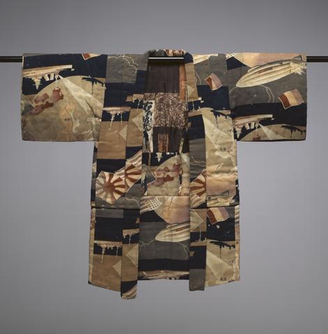 Unknown, Child’s Kimono with Battleships, Dirigibles, and Flags, ca. 1910–20