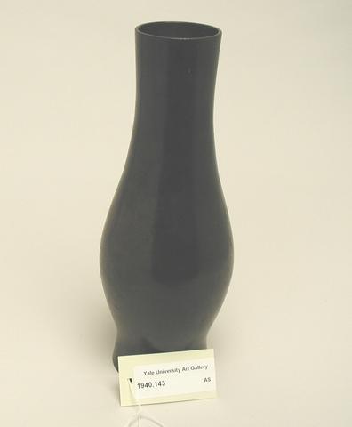 Unknown, Plain vase, 18th century