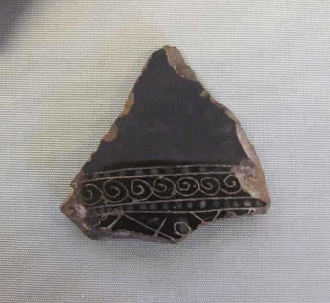 Unknown, Sherd with possible skirt design, ca. 530 B.C.–500 B.C.