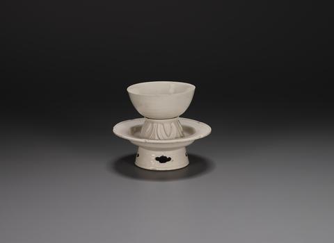 Unknown, Cup and Stand, 10th–11th century