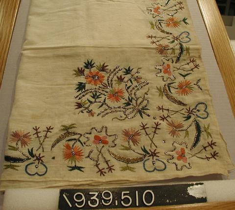 Unknown, Square of plain cloth, embroidered, 19th century