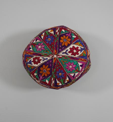 Unknown, Cap with Embroidered Flowers, early 20th century
