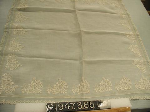 Unknown, Handkerchief, plain cloth, embroidered, lace edge, n.d.