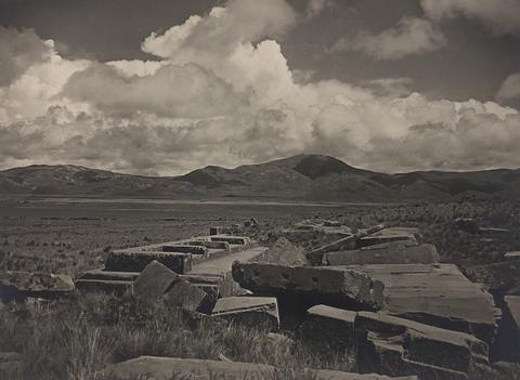 Robert Gerstmann, Ruinas de Tihuanaco, ca. 1928