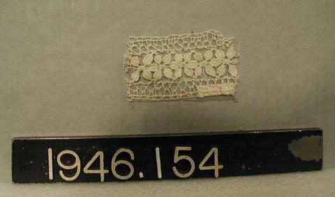 Unknown, Fragment of bobbin lace, early 1900's
