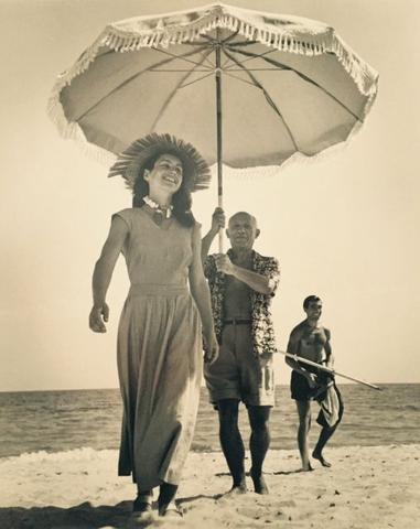 Robert Capa, Pablo Picasso and Francoise Gilot, Golfe-Juan France, August 1948, 1948, printed later