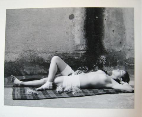 Manuel Álvarez Bravo, La buena fama durmiendo (Good Reputation Sleeping), 1938