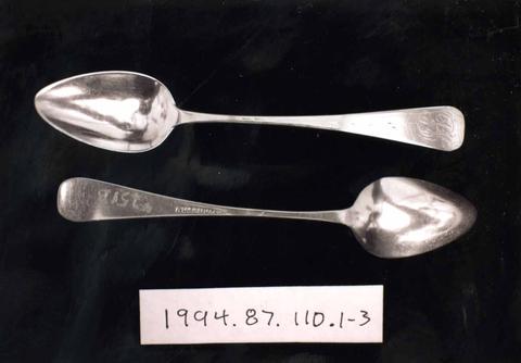 Joseph Moulton III, Three teaspoons, ca. 1800