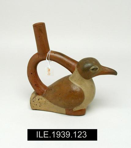 Unknown, Stirrup Vessel in the Shape of a Gull, A.D. 400–700