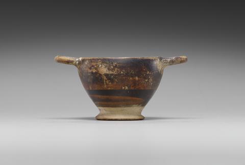 Unknown, Miniature Skyphos of Corinthian shape, early to mid-5th century B.C.