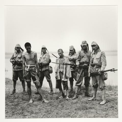 Liu Zheng, Actors in a Film about the War Against the Japanese, Lugou Bridge, Beijing, 2000, printed 2005