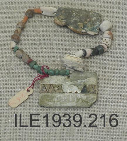 Unknown, String of beads and rectangular pendants, 1470–1536