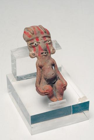Unknown, Female figure in birthing position, 1200–900 B.C.