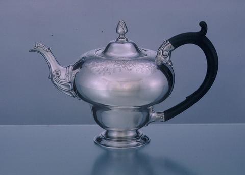 Nicholas Roosevelt, Teapot, ca. 1755–65
