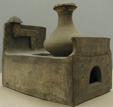 Unknown, Stove with Hu-shaped Vessel, 206 B.C.E.–220 CE