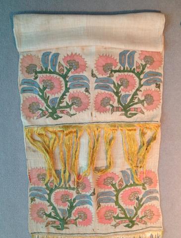 Unknown, Towel of plain cloth, embroidered, 18th–19th century
