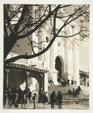 Carolyn Clark Crossett Rowland, Chichicastenango (church facade from an angle), 1940